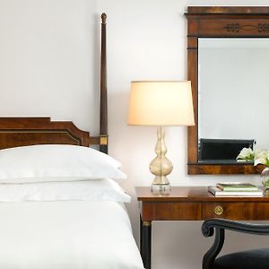 Executive King Room